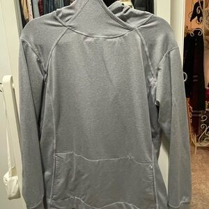 Danskin women's pullover hoodie
Sz L gray